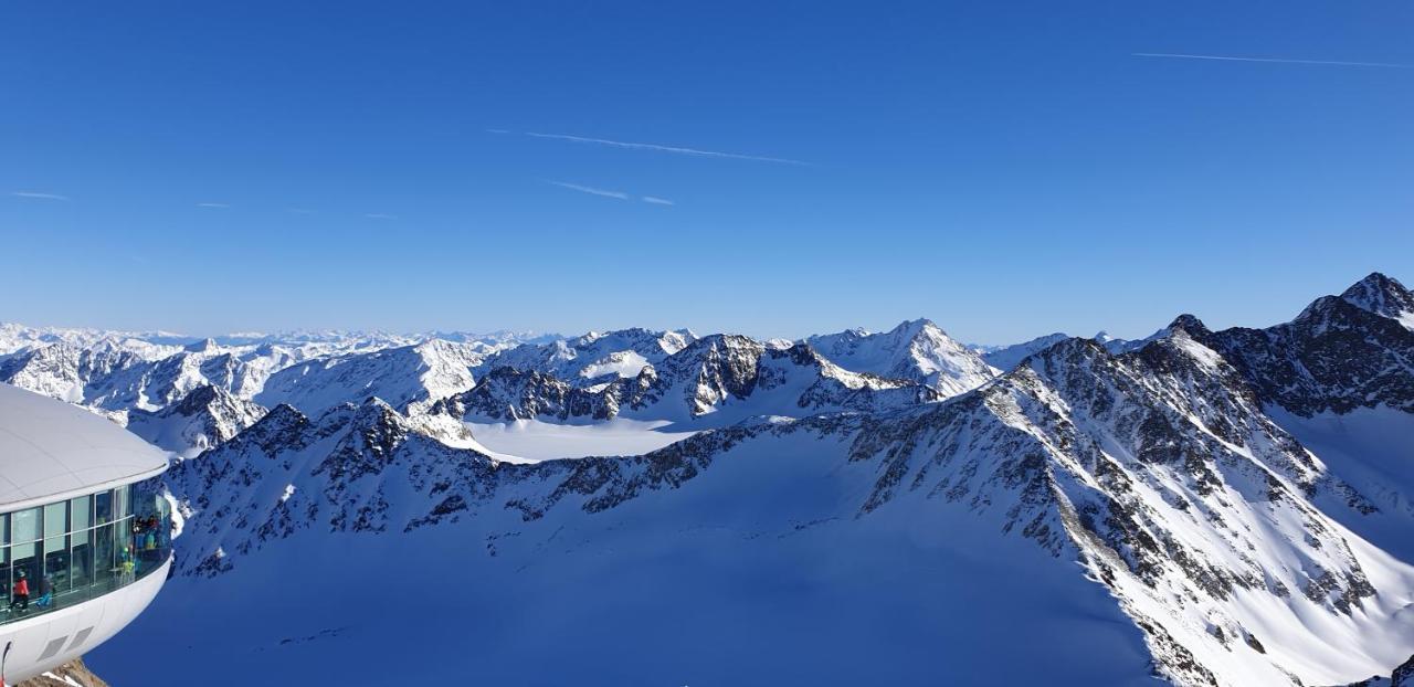 Apartamento Haus Bergheimat Sankt Leonhard im Pitztal Exterior foto