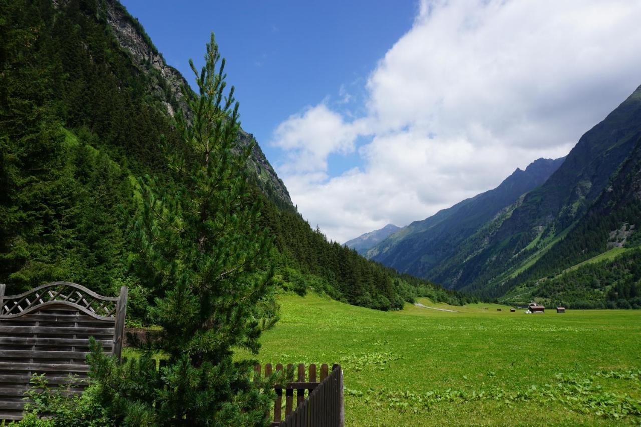 Apartamento Haus Bergheimat Sankt Leonhard im Pitztal Exterior foto